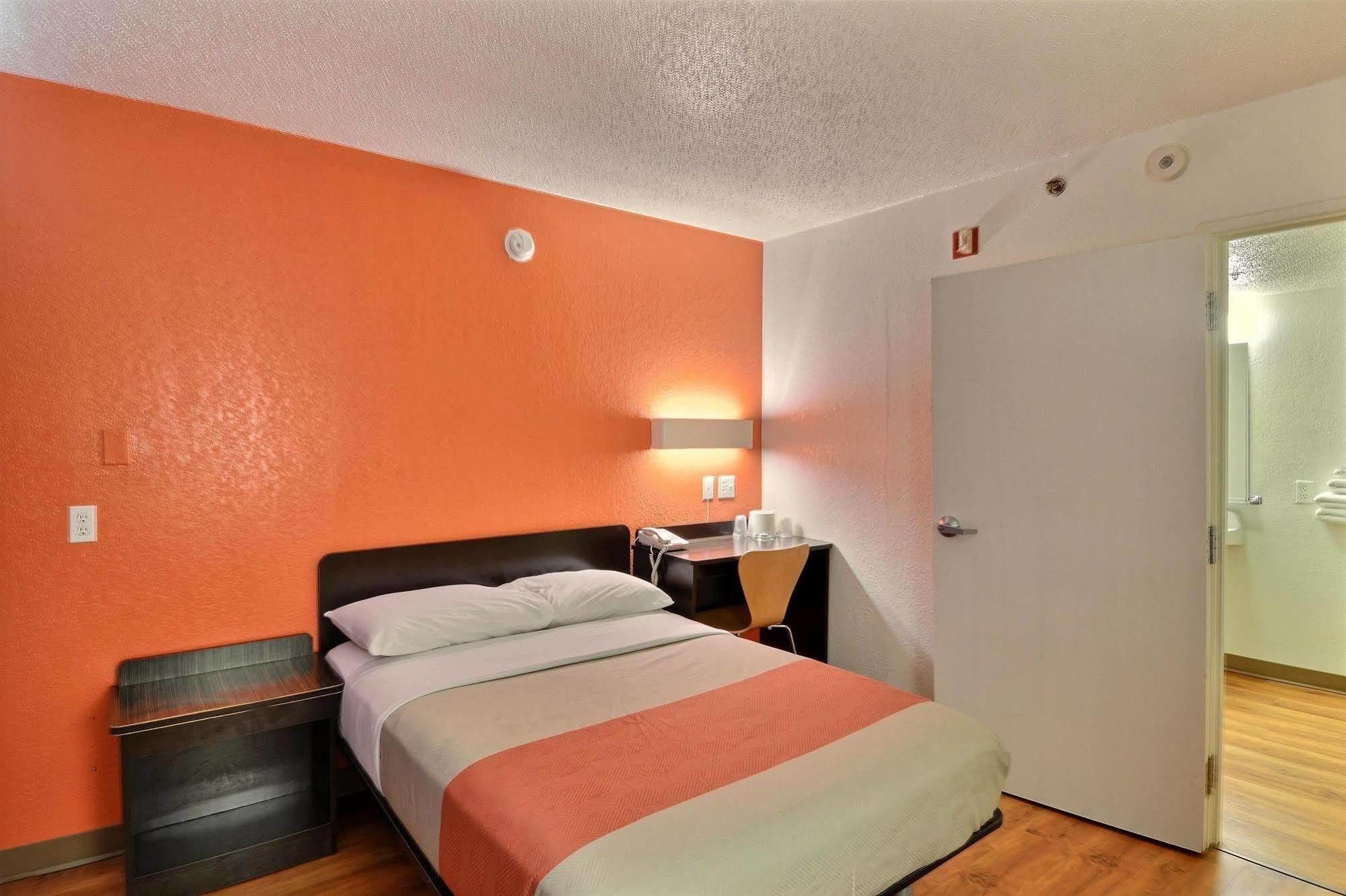 Motel 6-Tewksbury, Ma - Boston 외부 사진