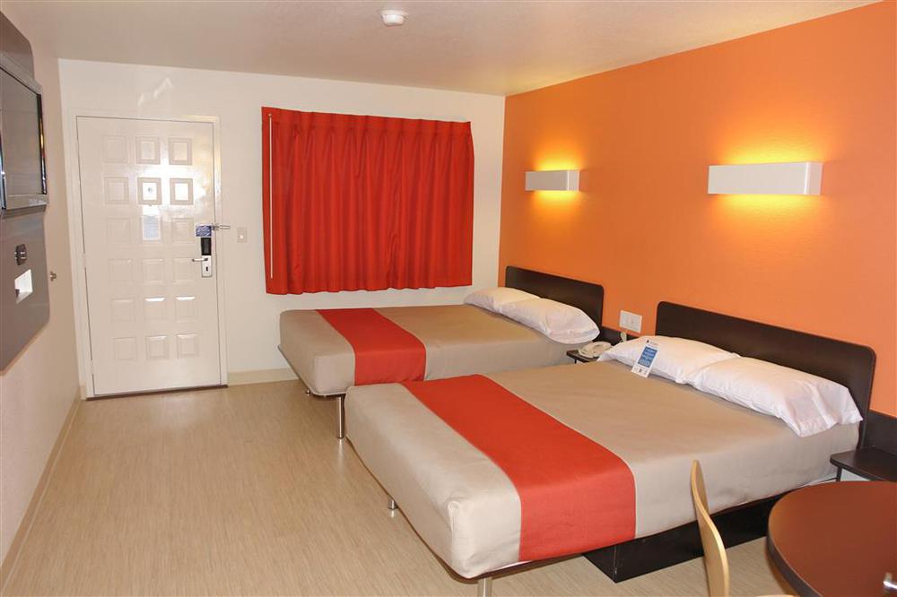 Motel 6-Tewksbury, Ma - Boston 객실 사진